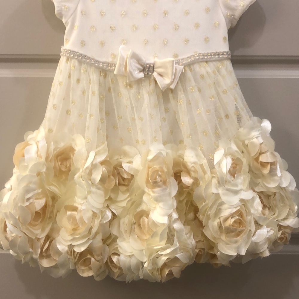🌸Elegant floral baby dress - Picture 3 of 4